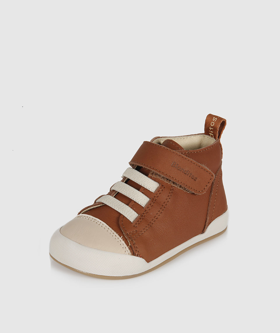 Botines Boston Cuero25